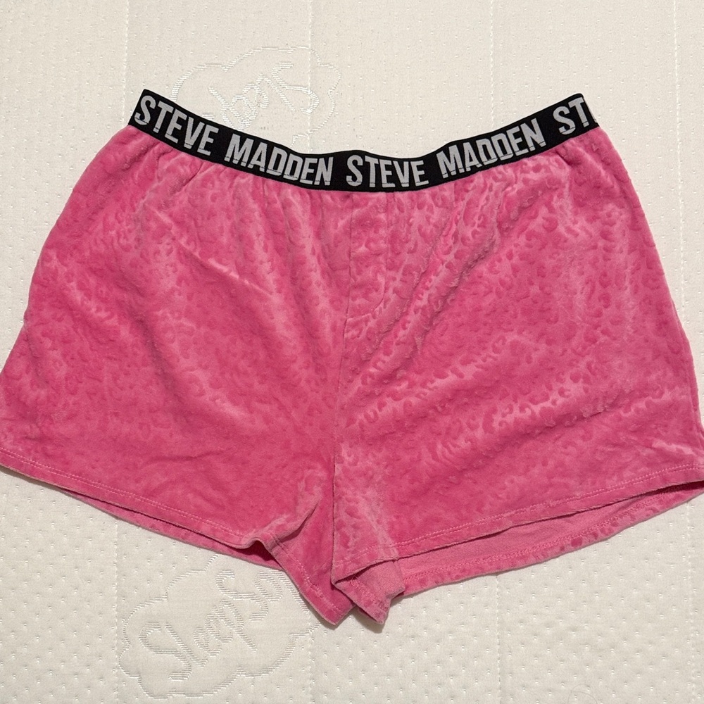 Steve Madden Hot Pink Velour Lounge Shorts size L